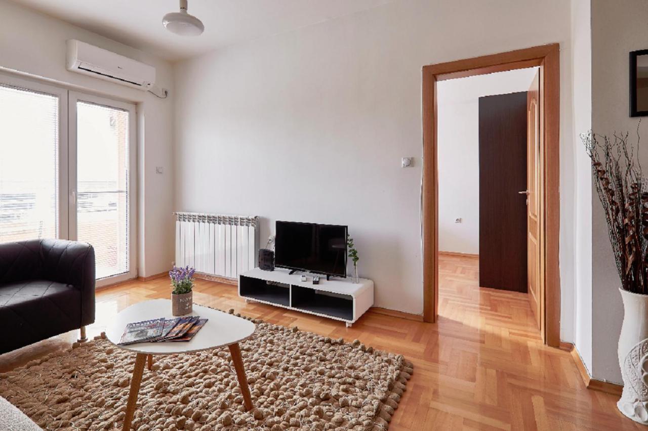 Smart Apartments Σκόπια Εξωτερικό φωτογραφία